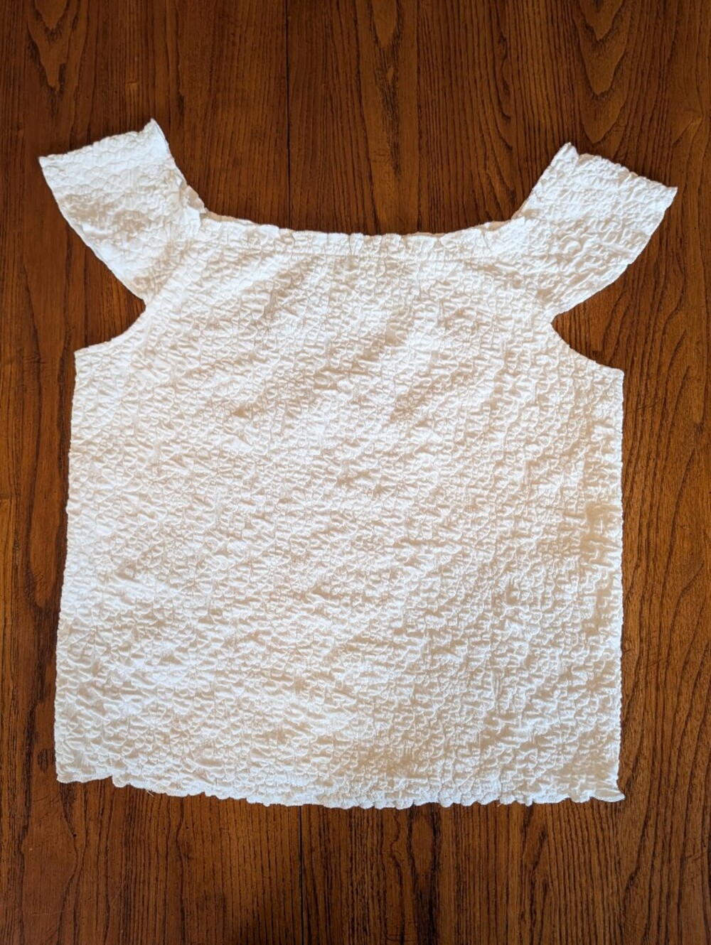 Maurices White Textured Floral Jacquard Top - Short Sleeve - Size M - NWT**